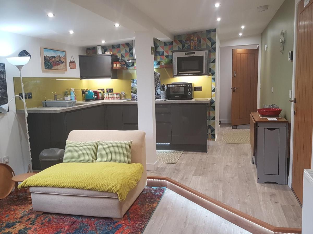 Breakish Bayview Lodge New Spacious Apartment מראה חיצוני תמונה